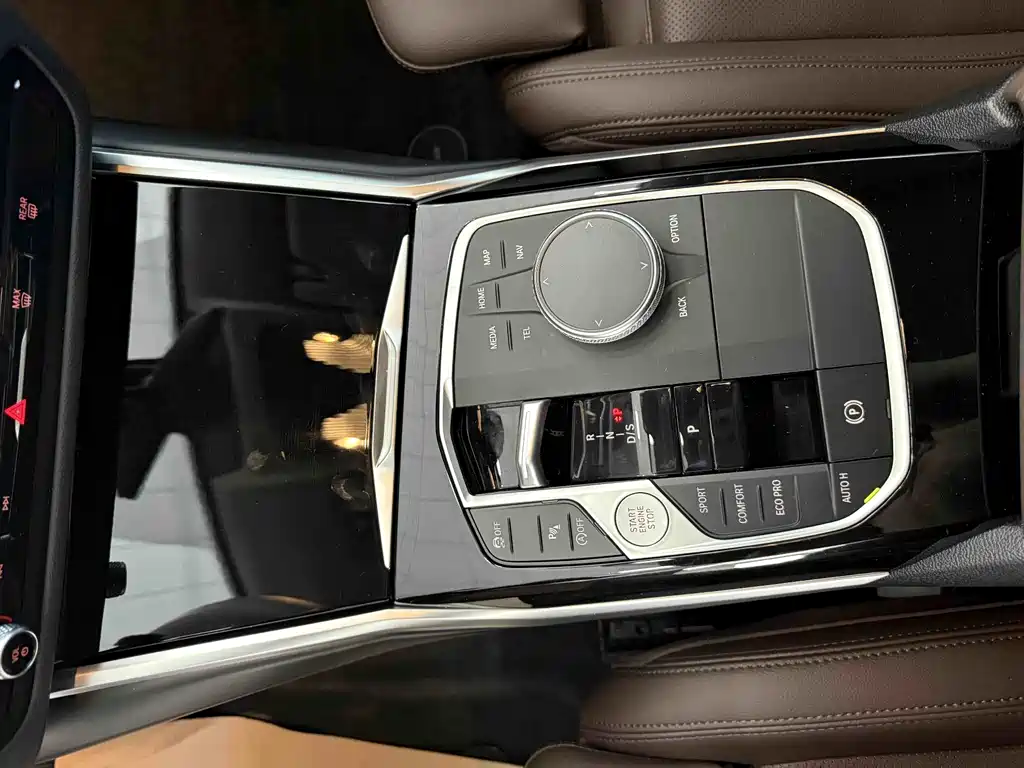 BMW 3 Series 2022 — фото 13