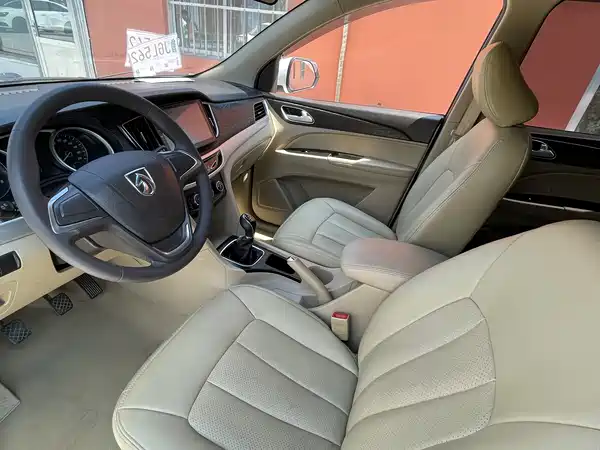 Baojun 730 2016