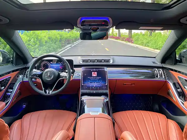 Mercedes-Benz S-Class 2023