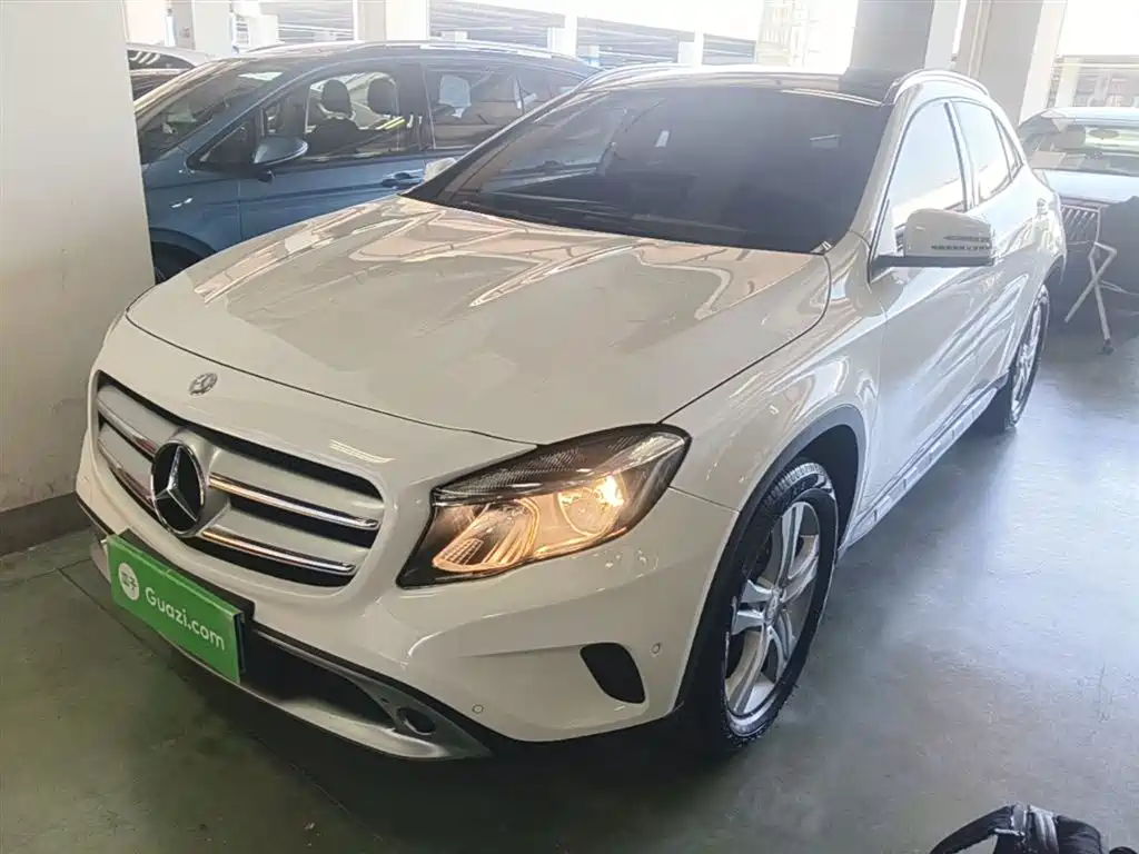 Mercedes-Benz GLA 2016 — фото 1