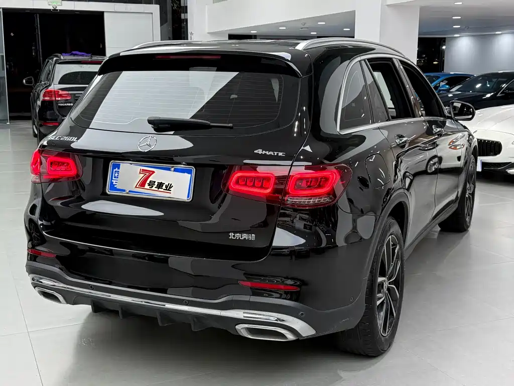 Mercedes-Benz GLC 2022 — фото 2