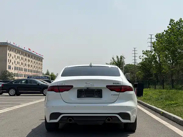 Jaguar XEL 2024
