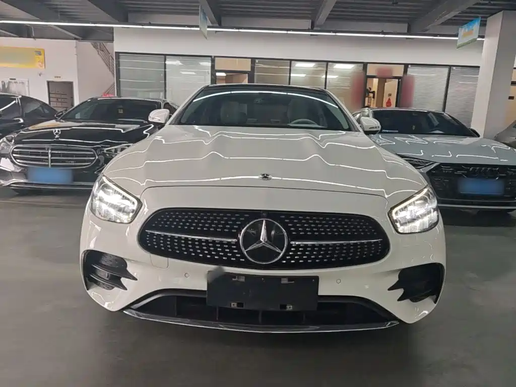 Mercedes-Benz E-Class 2021
