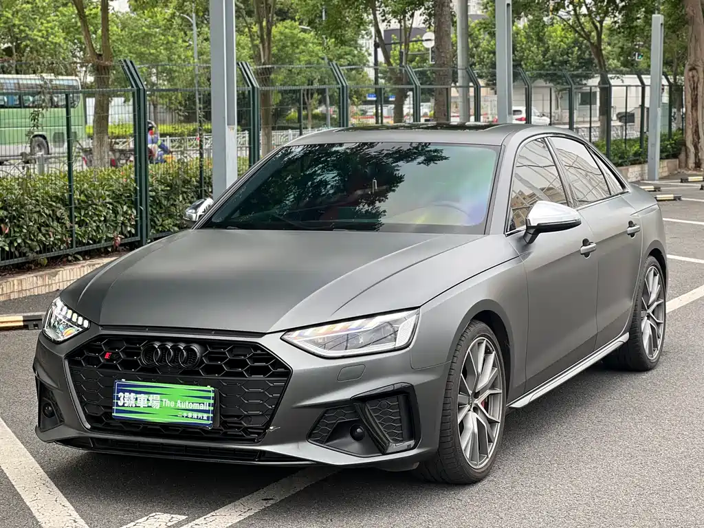 Audi S4 2024