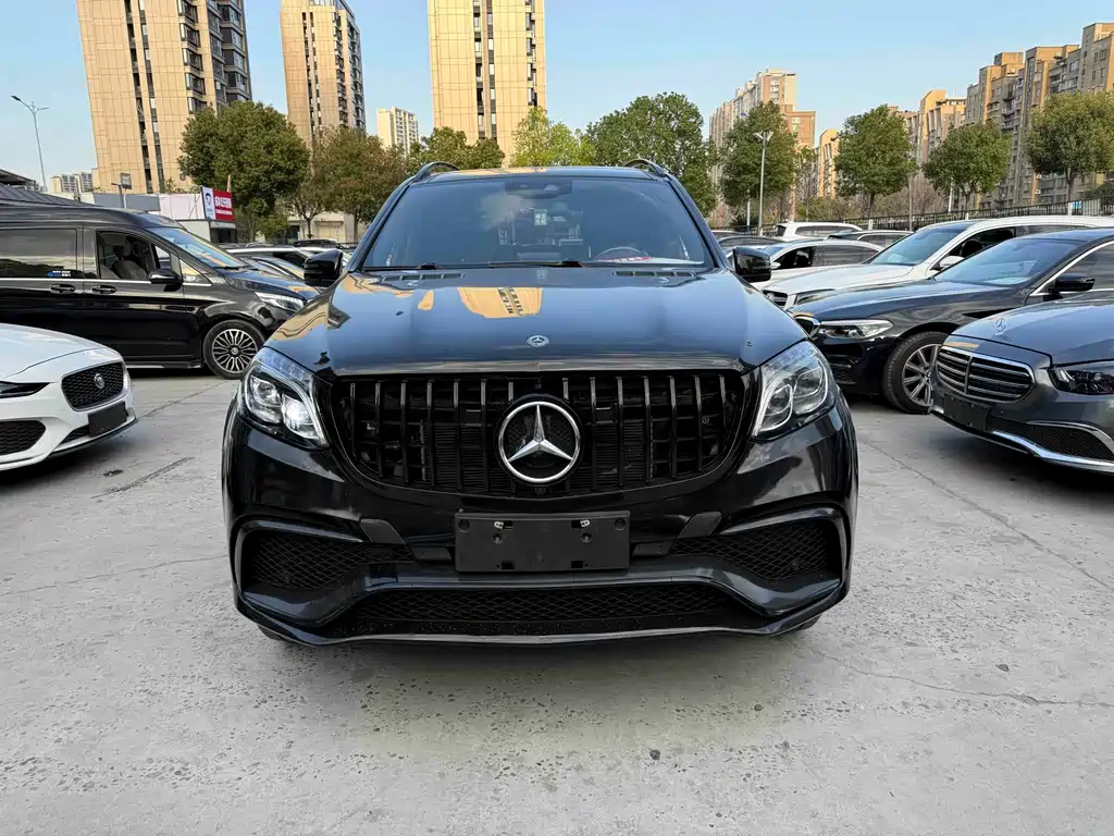 Mercedes-Benz GLS 2017 — фото 1