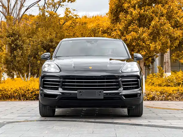 Porsche Cayenne 2023