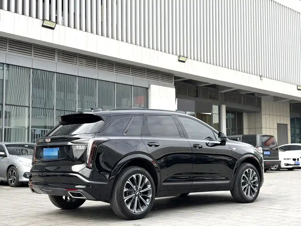 Cadillac XT5 2024 — фото 10