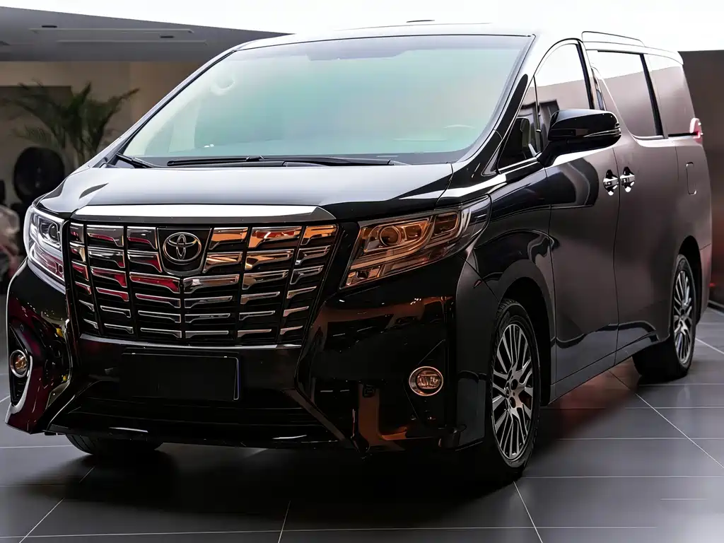 Toyota Alphard 2017 — фото 1