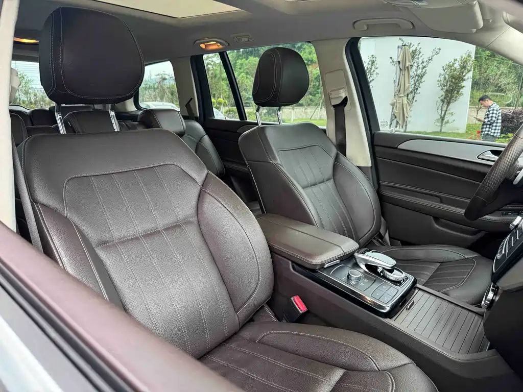 Mercedes-Benz GLS 2018 — фото 10