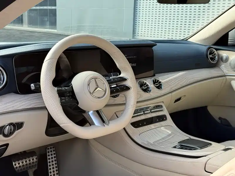 Mercedes-Benz E-Class 2021