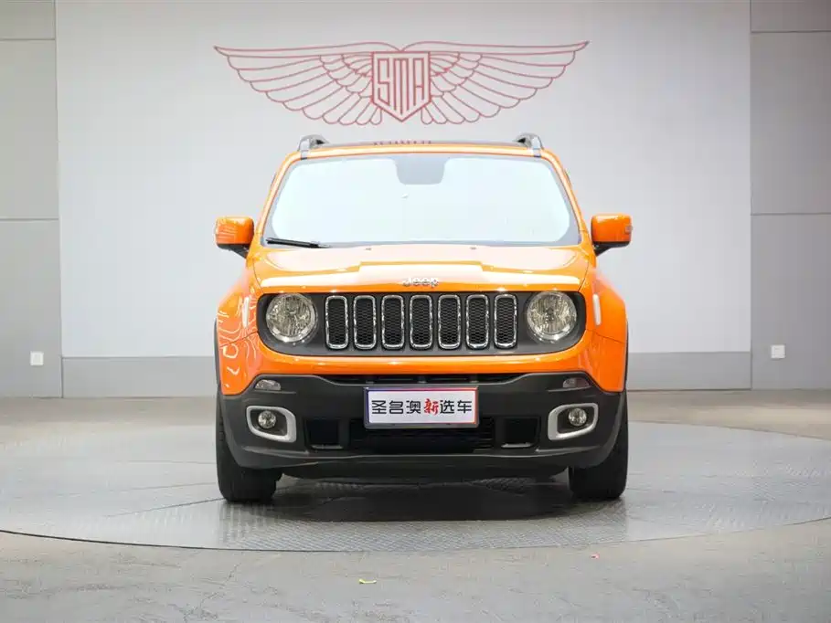 Jeep Renegade 2018 — фото 4
