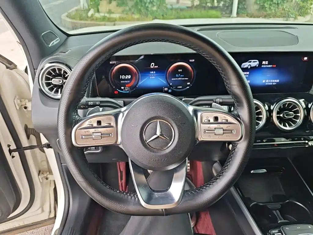 Mercedes-Benz EQB 2022