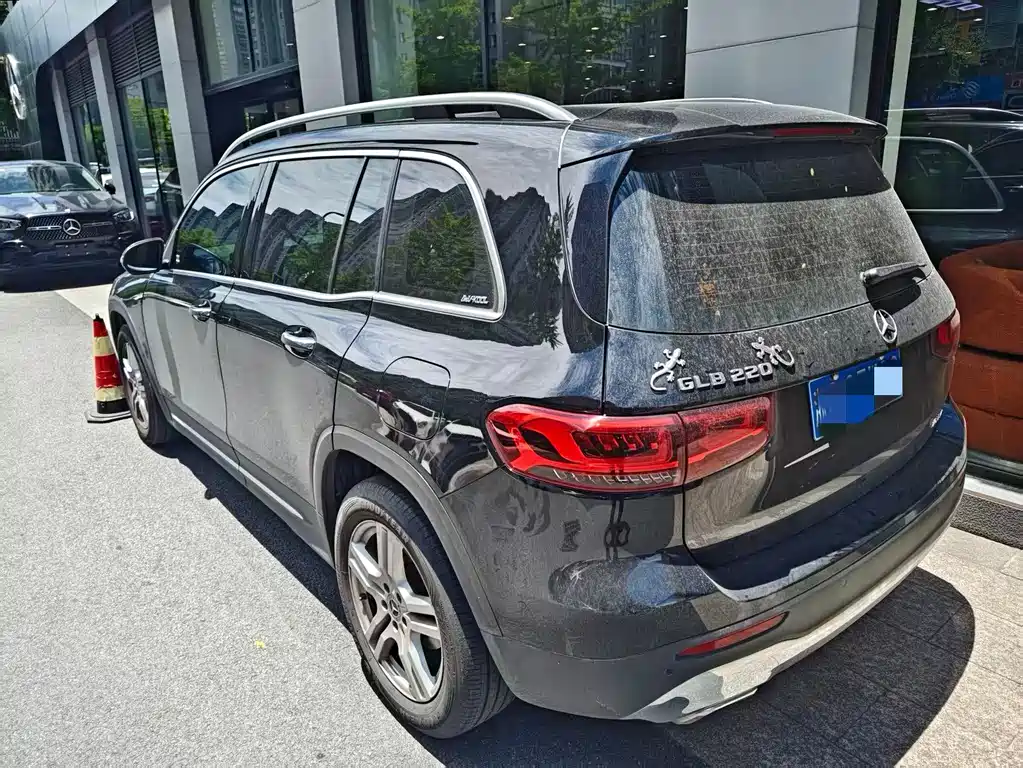 Mercedes-Benz GLB 2022