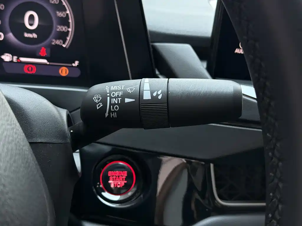 Honda Inspire 2025 — фото 24