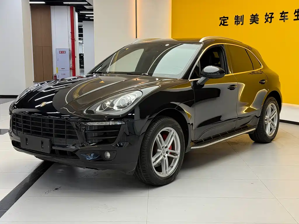 Porsche Macan 2015 — фото 1