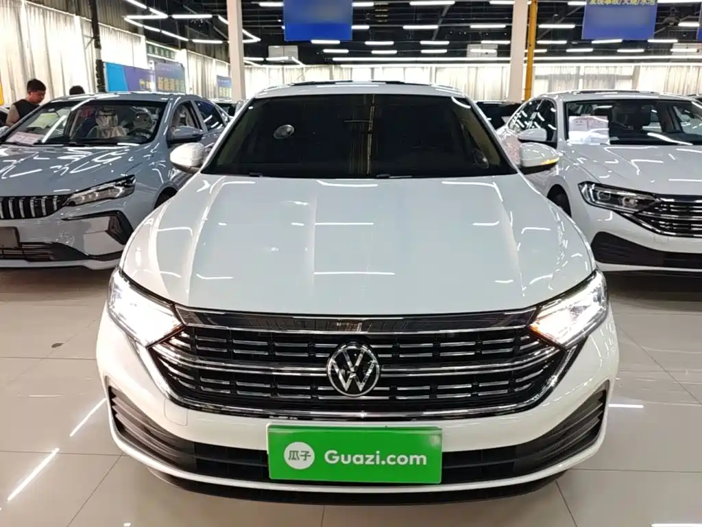 Volkswagen Sagitar 2024
