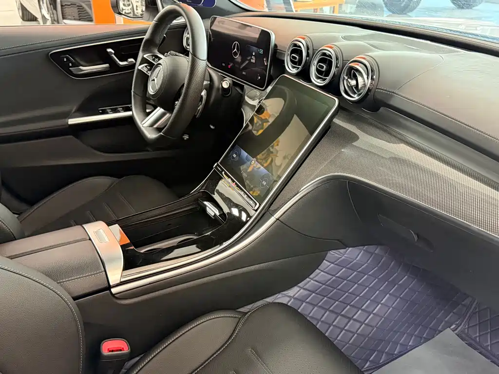 Mercedes-Benz C-Class 2022 — фото 10
