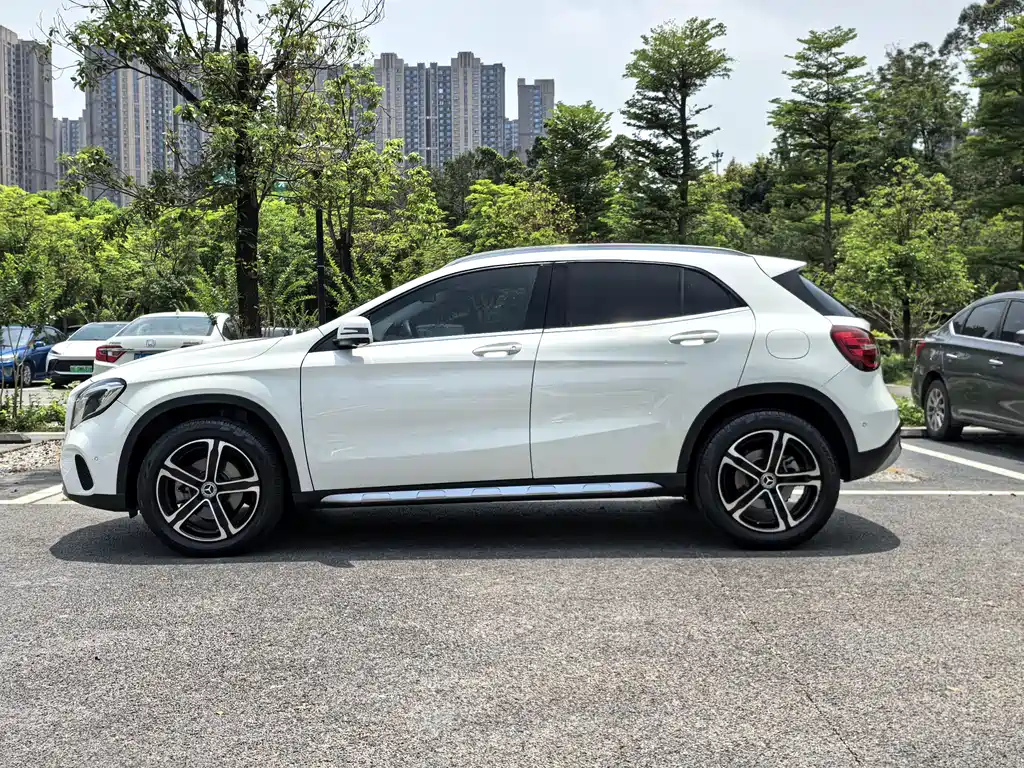 Mercedes-Benz GLA 2018 — фото 3