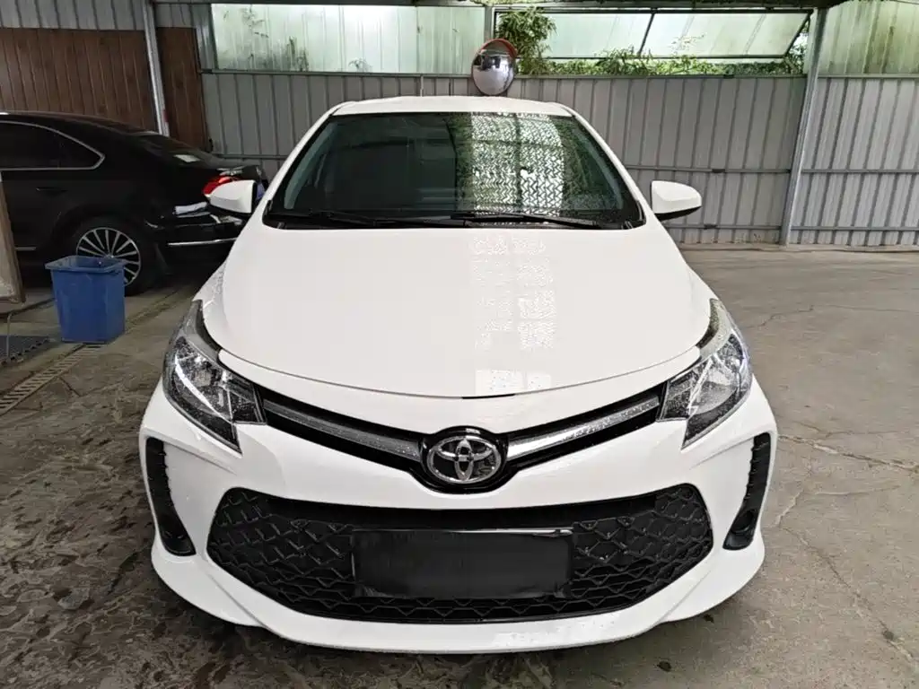 Toyota Vios FS 2021