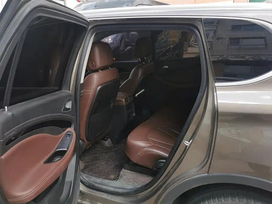 Buick Envision Plus 2018 — фото 11