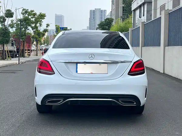 Mercedes-Benz C-Class 2020
