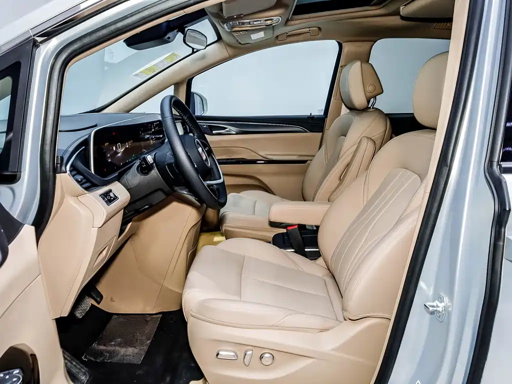 Buick GL8 New Energy 2025 — фото 15