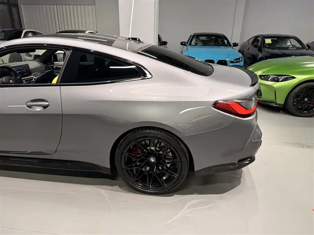 BMW M4 2023 — фото 4