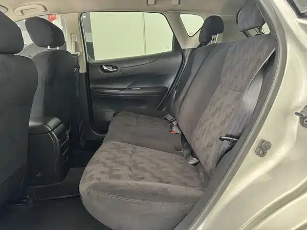 Nissan Tiida 2011
