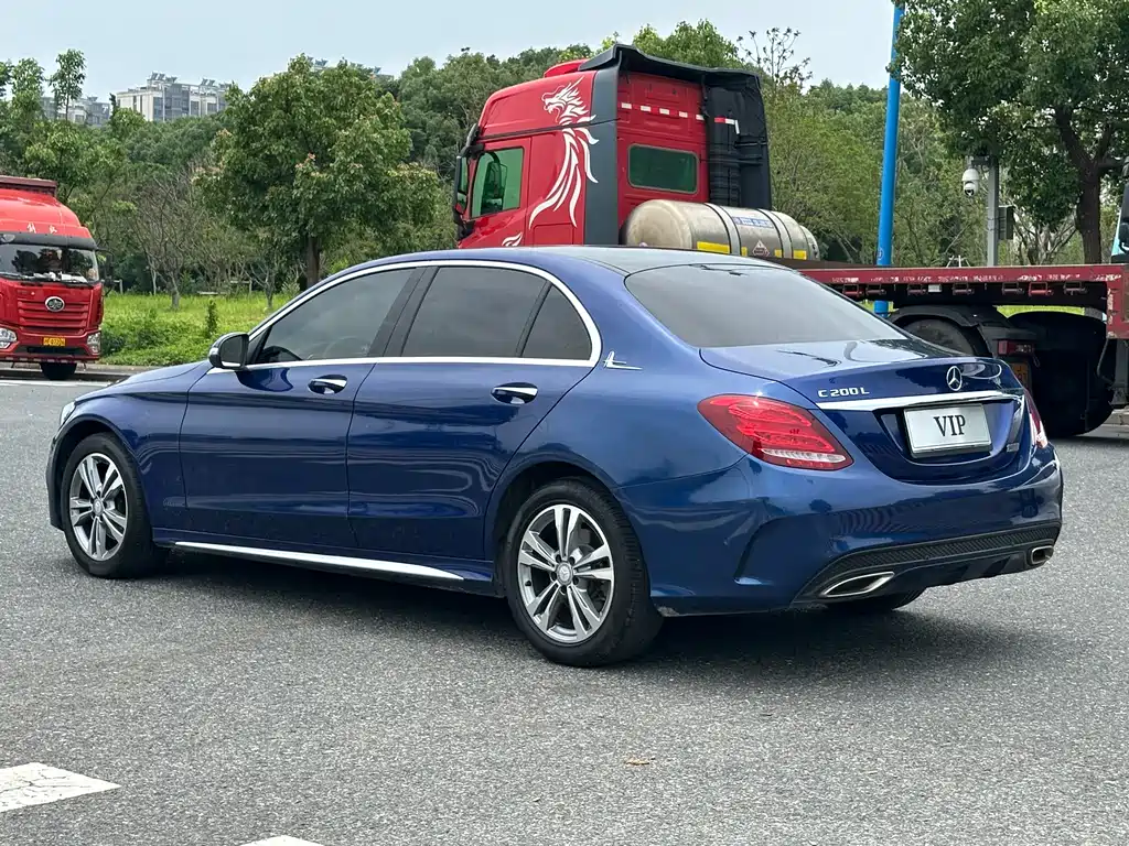 Mercedes-Benz C-Class 2017