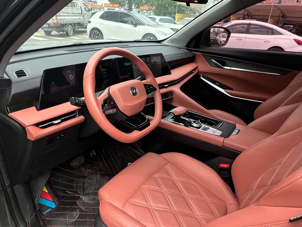 Changan CS75 PLUS 2023 — фото 10