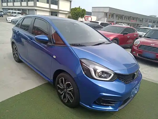 Honda LIFE 2021