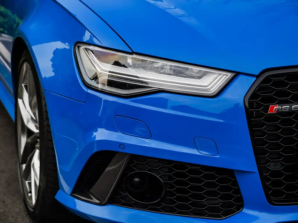 Audi RS 6 2019 — фото 37