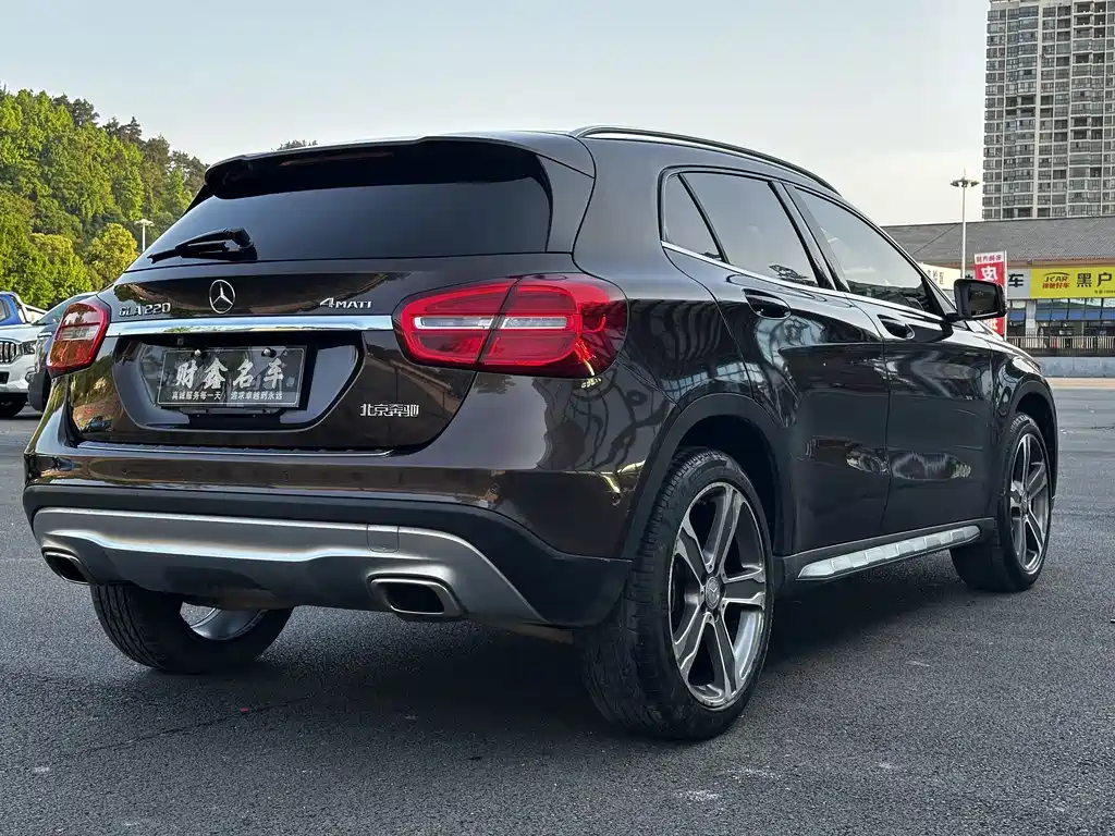 Mercedes-Benz GLA 2016 — фото 9