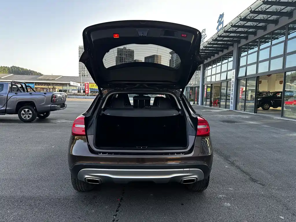 Mercedes-Benz GLA 2016 — фото 17
