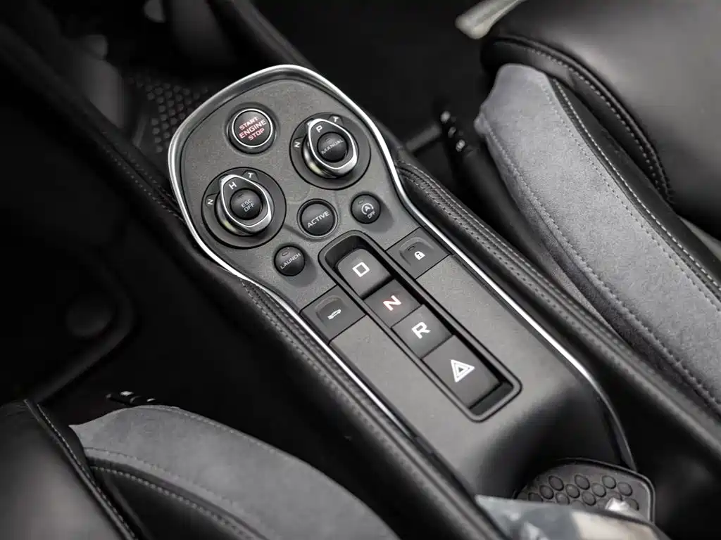 McLaren 570 2019 — фото 13