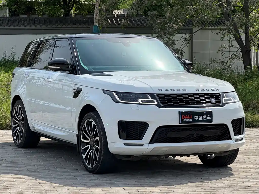 Land Rover Sport 2020 — фото 3