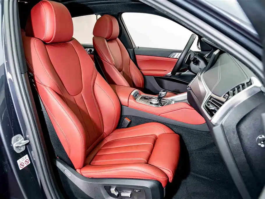 BMW X6 2021 — фото 19