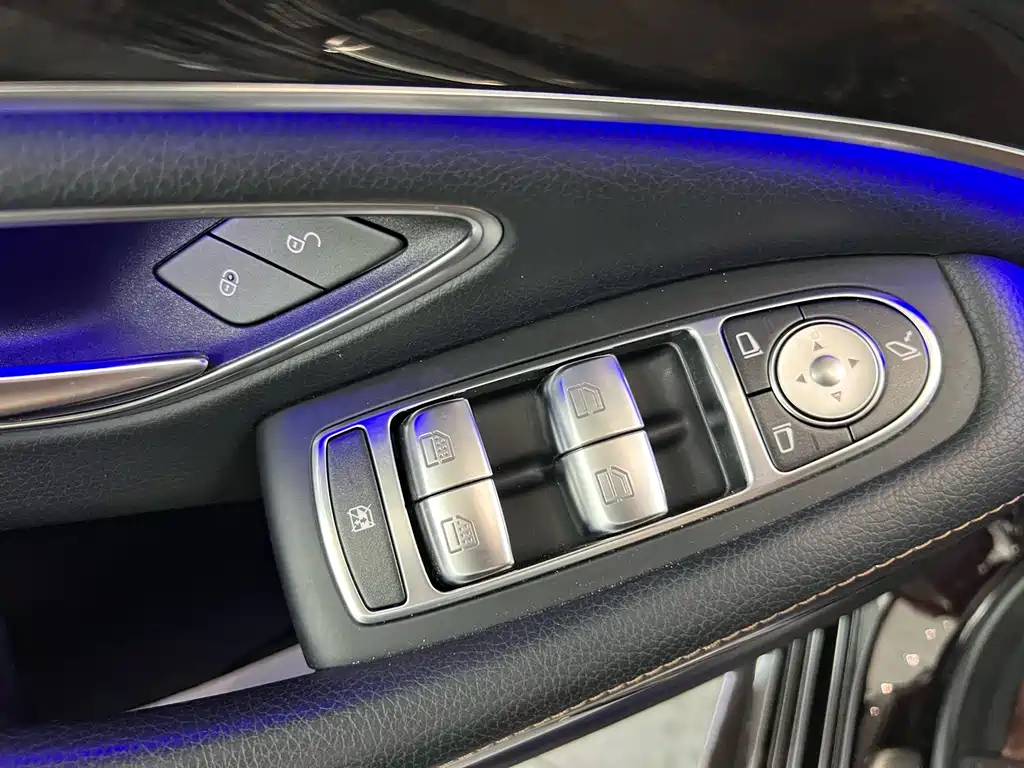 Mercedes-Benz S-Class 2018 — фото 33