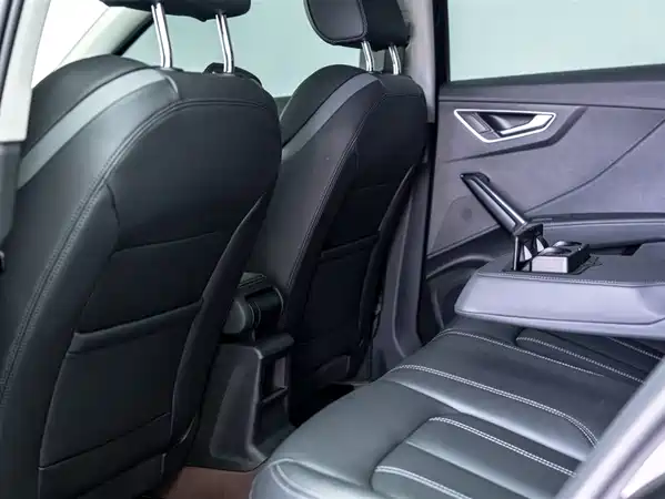 Audi Q2L 2024
