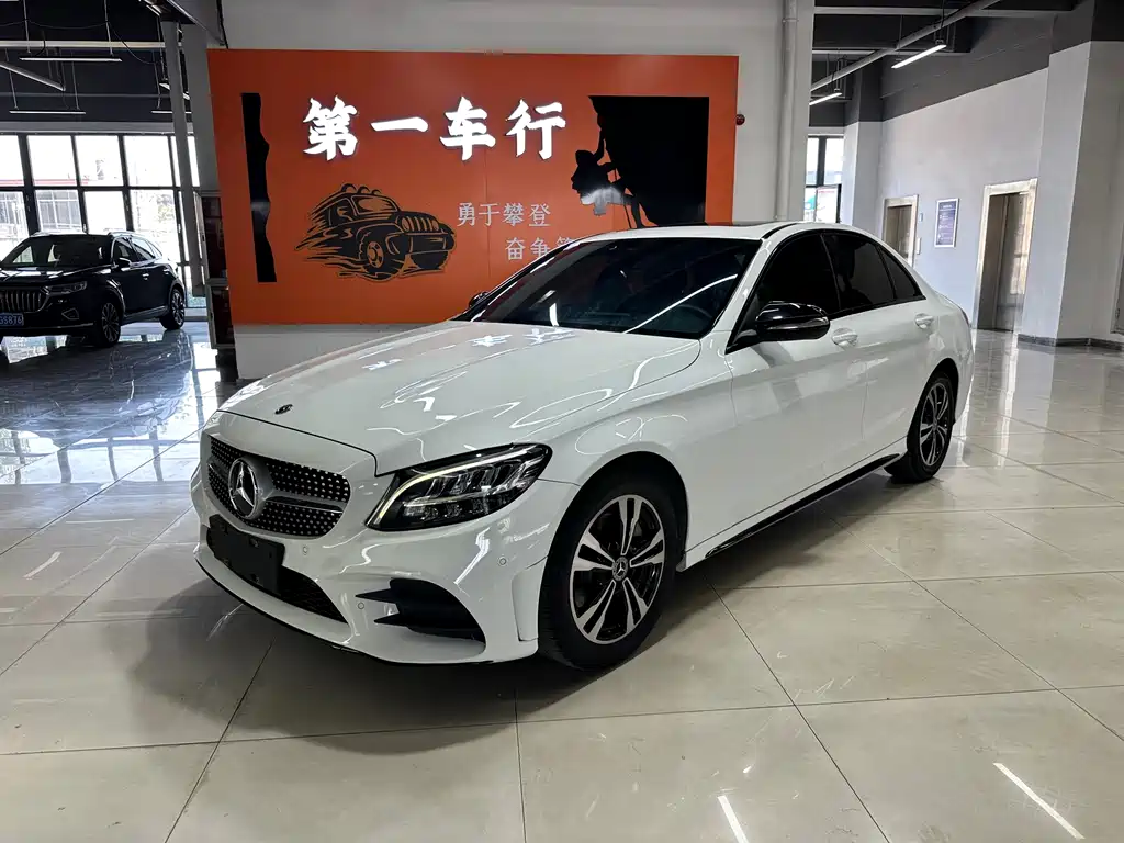 Mercedes-Benz C-Class 2020 — фото 1