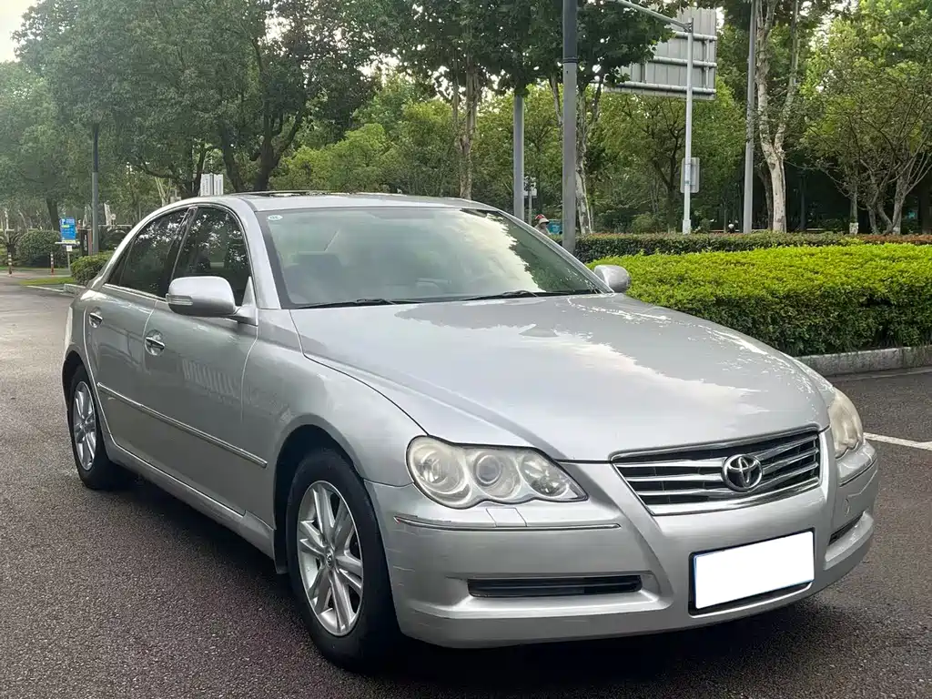 Toyota Reiz 2008