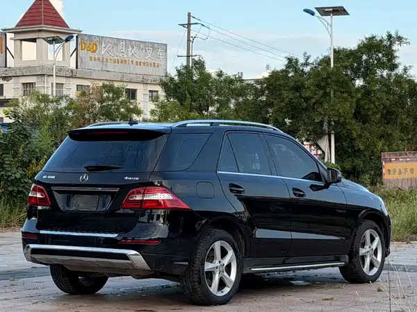 Mercedes-Benz M-Class 2014