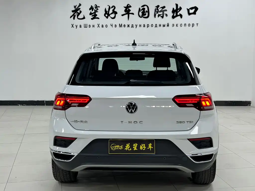 Volkswagen T-Roc 2023 — фото 5
