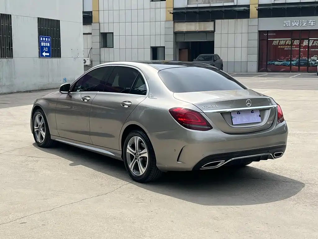 Mercedes-Benz C-Class 2021 — фото 4