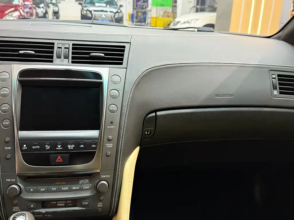 Lexus GS 2009 — фото 15
