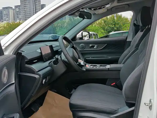 Chery Tiggo 8 PLUS 2025