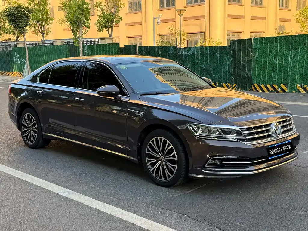 Volkswagen Phideon 2018