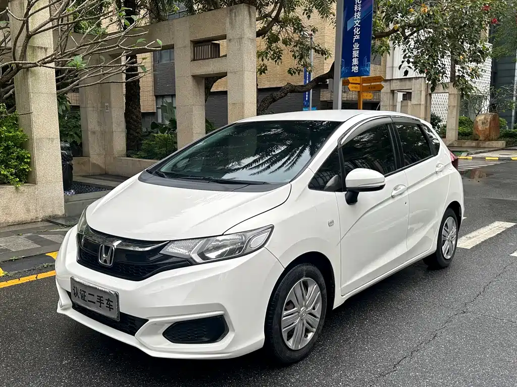 Honda Fit 2019 — фото 1