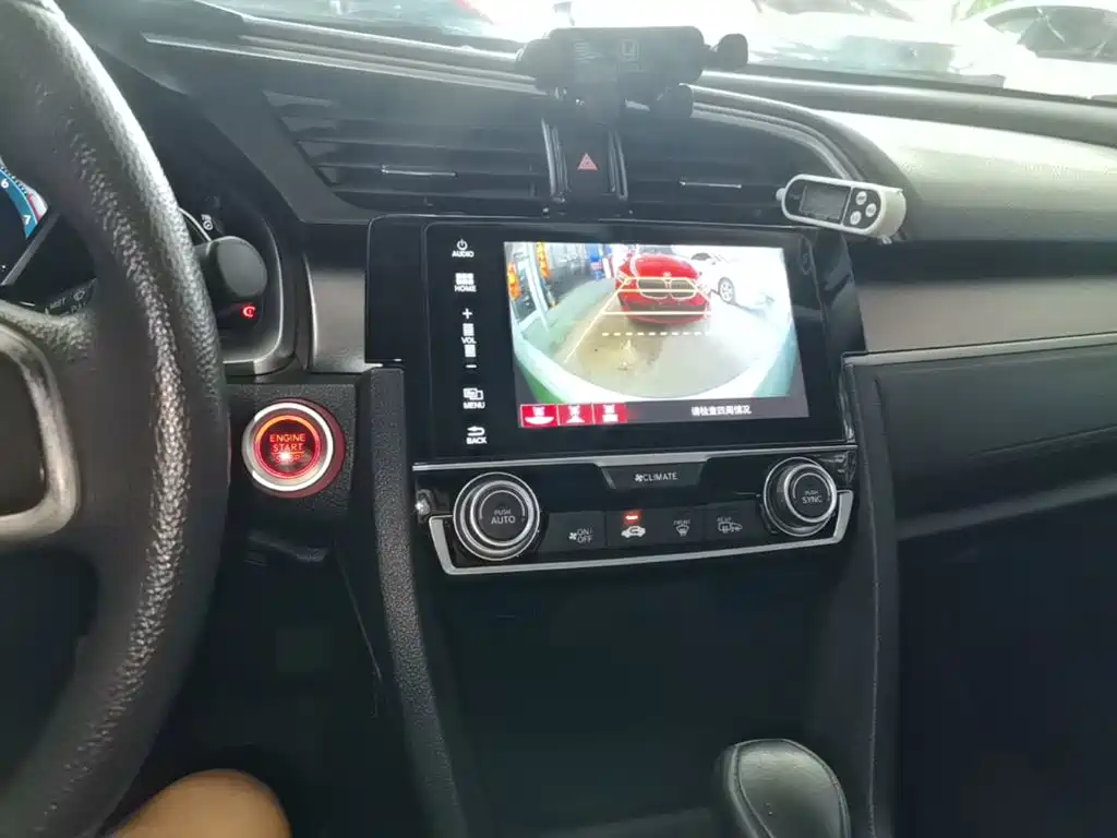 Honda Civic 2017 — фото 13