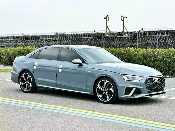 Audi A4L 2022